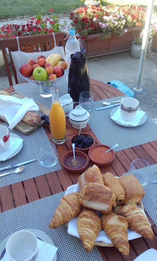 Chez Yvette , C'Est Chouette!! Bed and Breakfast Carcassonne Eksteriør billede